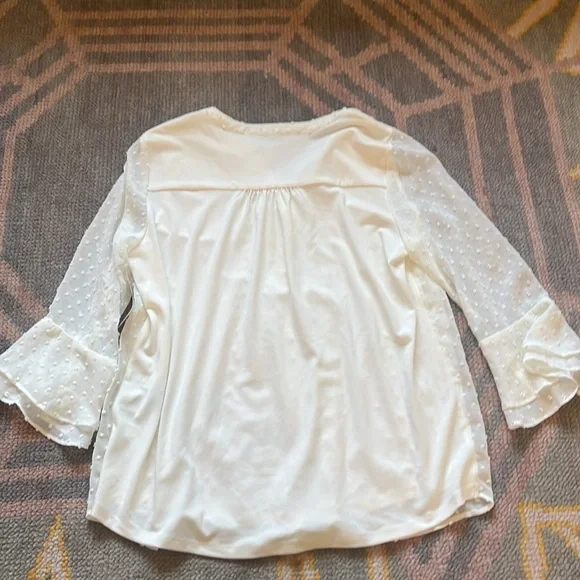 NWT Polka Dot Blouse - Picture 5 of 5